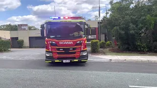 QFRS 635A 1425 New Heavy Pumper Leaving Beenleigh Fire Station + Lights/Rumbler Demo