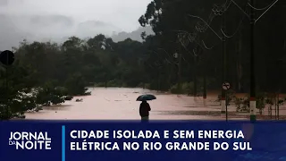 Guaíba fica isolada e sem luz com cheia de lago no RS | Jornal da Noite