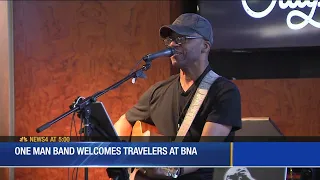 One-man band welcomes travelers at Nashville airport