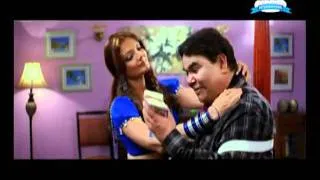 Sizzling Deepshikha seducing Satish Kaushik   Dhoom Dadakka