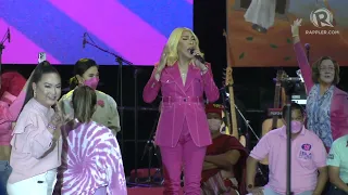 Vice Ganda formally endorses Leni Robredo for president