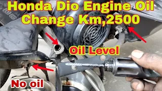 How to change Honda Dio engine oil | KM 2500 | easy engine oil changing | dio service Video #shorts