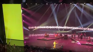 Sting performs Wrapped around your finger with Shaggy at the Colosseum in Las Vegas from Localguy8