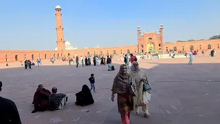 INSIDE Badshahi Mosque LAHORE PAKISTAN Walking tour