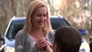 Dwight proposes to Angela
