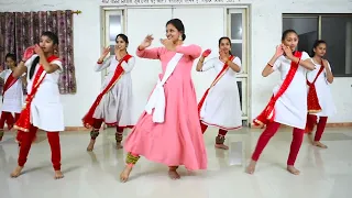 Holi dance.... Kathak