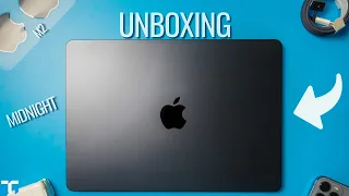 M2 MacBook Air Midnight Unboxing + First Impressions: Portable Speed!