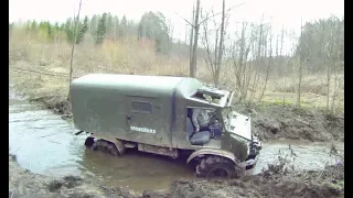 Mercedes Unimog 4x4 off road extreme trails