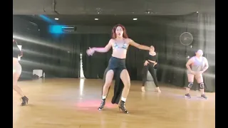 Hrs & Hrs - Muni Long Heels Choreo