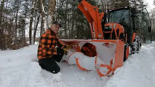 529 How I Clear Heavy Wet Snow. Kubota LX2610 Compact Tractor. LX2980 Commercial Snow Blower.