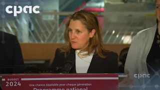 La vice-PM Chrystia Freeland discute du Programme national d’alimentation scolaire — 17 mai 2024