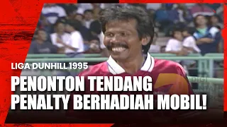 Kemeriahan Perang Bintang Liga DUNHILL 1995, Penonton Tendang Penalty Berhadiah Mobil!