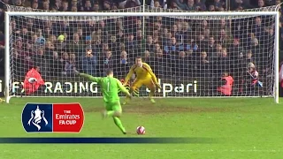 West Ham GK Adrian scores FA Cup winner v Everton (2015) | From The Archive