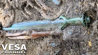 Rare 3,000 Year Old Bronze Age Sword Unearthed in Germany