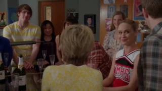 "Raise Your  Glass"(Glee Cast Versión)Glee latino season 5 capitulo 12