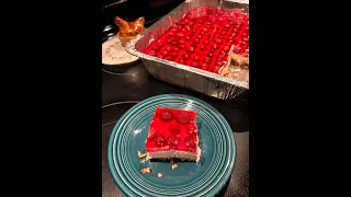 Strawberry Pretzel Salad