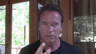 Arnold Schwarzenegger Wants You To Pre Order WWE 2K16