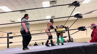 Primos wrestling Mentallo vs Ryan Rogan