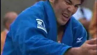 World Judo 2005 HWANG Hee Tae (KOR) VS IZUMI Hiroshi (JPN)