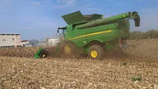 JOHN DEERE S780 + OROS CORNADO 8R