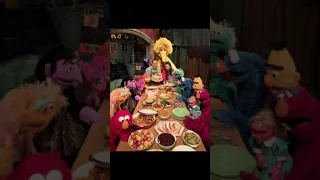 Sesame Street Season 48 Thankful for Friends with Leon Bridges background version