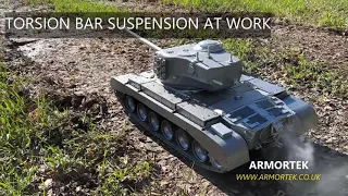 Driving the 1:6 scale all metal 80kg (180lbs) M26 Pershing tank