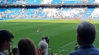 Bernardo silva clapped all four stand at the Etihad Stadium then goes to give his Shirt to a fan