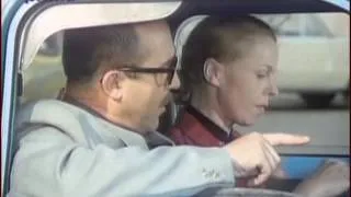 Filmový návod jak řídit auto Trabant   Ten svetr si nesvlíkej