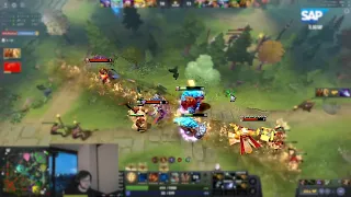 qojqva has INSANE LONE DRUID MICRO