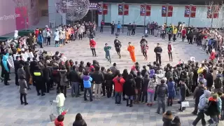 Probably the Best Flash mob Proposal in China