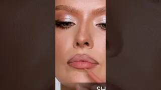 Трендовый макияж губ: глянцевые, сексуальные губы