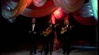 Trio Borinquen- "Lamento Borincano" y "Sin Fe"