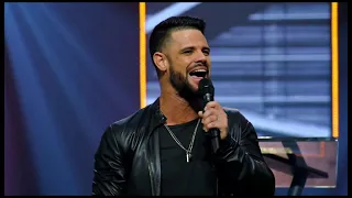 Steven Furtick sings Psalms 121