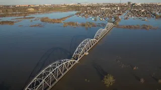 Пик паводка второй волны пережили жители северного Казахстана. Вода уходит из Петропавловска