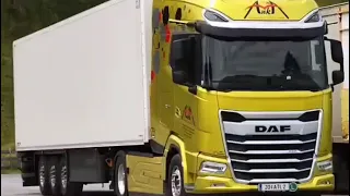 DAF XG+ - Schmitz Auflieger Absatteln