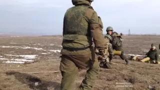 Широкино ополчение ведет огонь из ПТУРА   Shirokino militia firing from PTURE