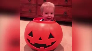 FUNNY VINE ★ Кричи Хэллоуин! Смешная реакция Младенцы и Клоун ¦¦ Funny Babies and IT Clown