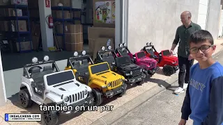 Coche eléctrico todoterreno para niños JEEP Rubicon Wrangler 12V