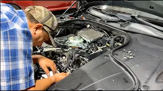 My Cheap Mercedes S550 Really Broke - Oil in Engine Wiring Harness Repair!