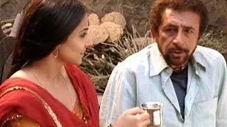 Arshad Warsi irritates Naseeruddin Shah & Vidya Balan - Ishqiya Deleted Scene