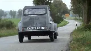 Citroen 2CV AZ 1959: Ankurbeln und Fahren