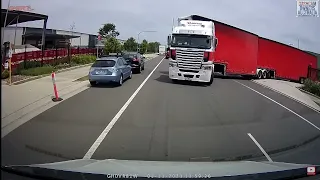 What truckies put with every day 3 dash cam