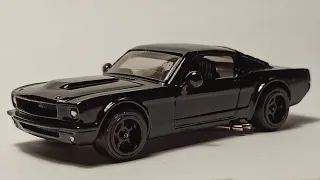 Custom build Hot Wheels Mustang 65 Fastback