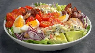 Famous Cobb Salad – Perfect Combination of Tastes. Recipe by Always Yummy!