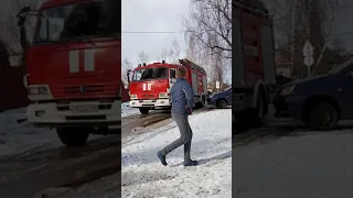 ГОРИТ ДОМ В ТВЕРИ.ПОЖАР В ТВЕРИ