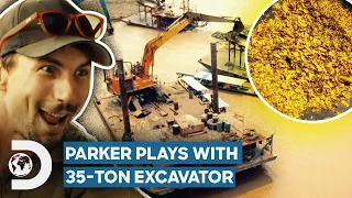 Parker Plays With A 35-Ton Excavator Welded To A Dredge | Gold Rush: Parker’s Trail