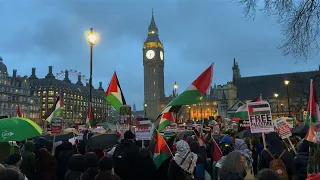 Hundreds protest outside UK parliament demanding Gaza ceasefire | AFP