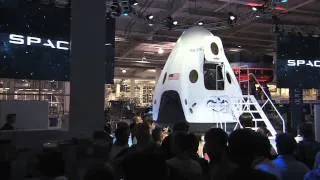 SpaceX Dragon V2 Spaceship Will Carry Up to 7 Astronauts | Video