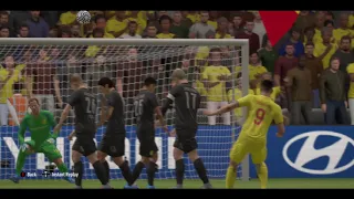 EA SPORTS™ FIFA 20 Lewandowski free kick goal