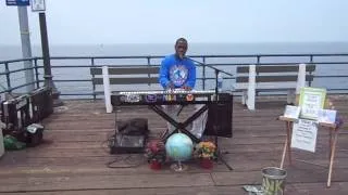 "It's a beautiful world" by Terry Prince- live at Santa Monica pier